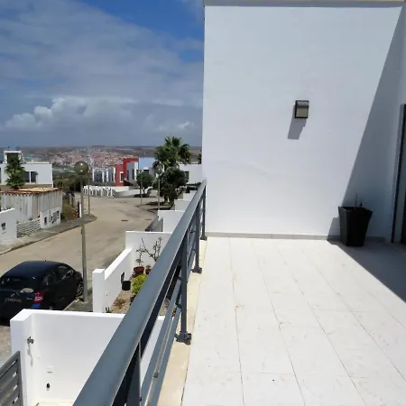 Sunset Street House Feriehus